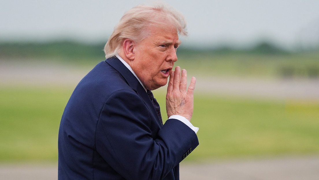 "50/50": Trump no descarta "hacer volar por los aires" a Irán