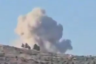 VIDEO: Momento del impacto de un proyectil sobre un asentamiento israelí