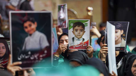 Niños de Minab nos ven y esperan justicia: Desgarrador mensaje de Irán antes de negociar con EE.UU.