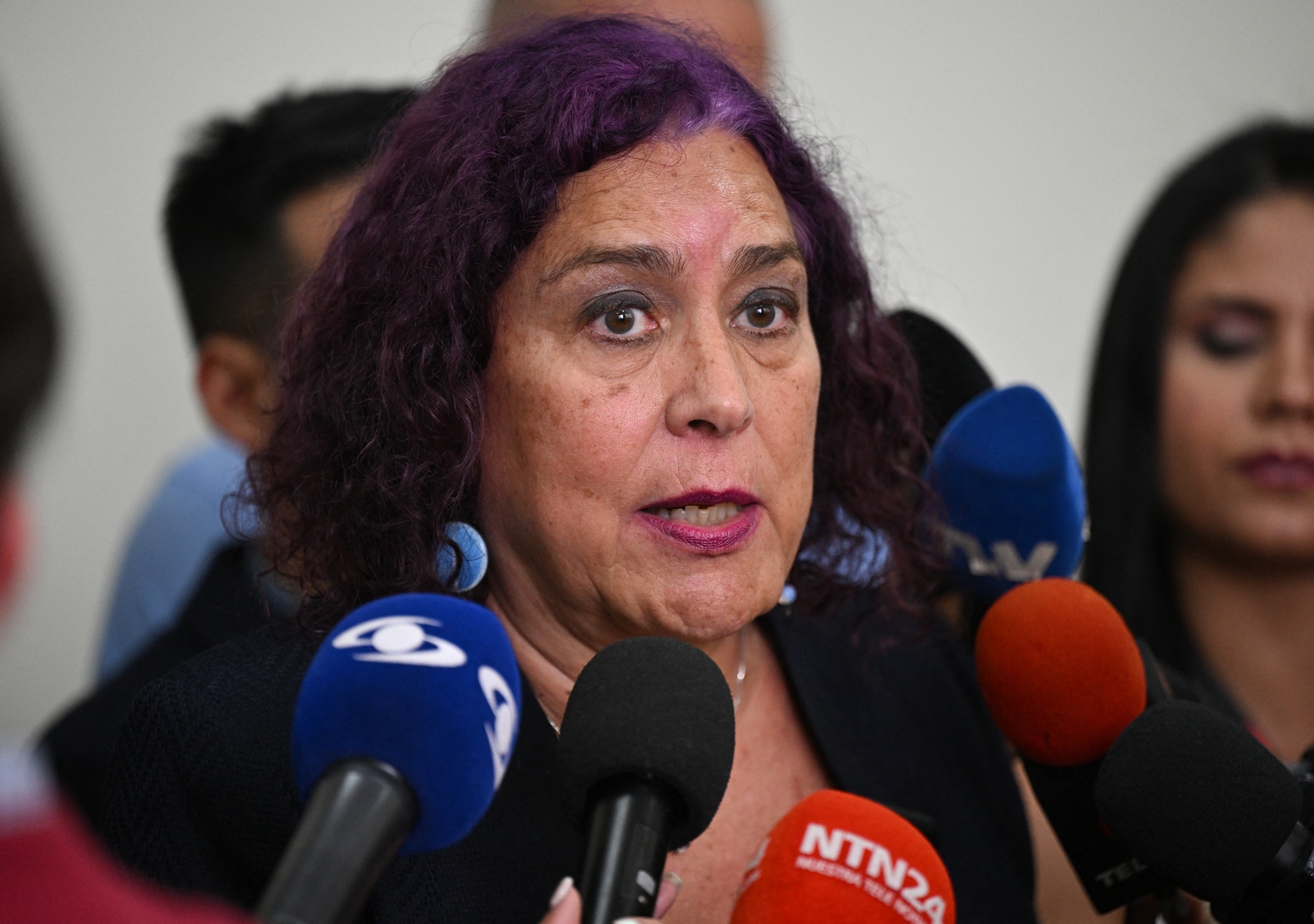La falta de protección estatal y el cierre de ONG agravan la vulnerabilidad de las personas LGBTIQ+ en Venezuela
