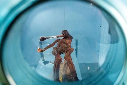 'Hombre de hielo' desconcierta a la ciencia con una sorpresa en sus entrañas