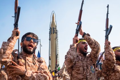 CGRI: "El enemigo se verá obligado a aceptar las nuevas reglas que Irán ha impuesto en el terreno"