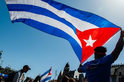 Movimientos de solidaridad con Cuba manifestarán frente a las embajadas de EE.UU. en el mundo