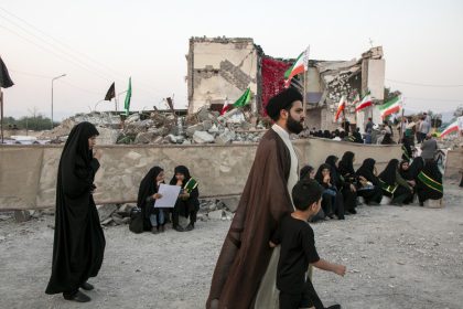 "Les haremos rendir cuentas": Embajada iraní lanza un duro mensaje a Hegseth