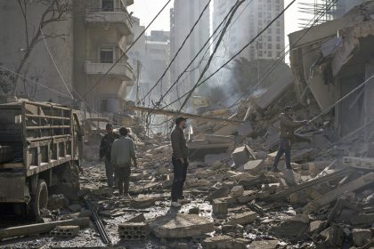 "El pueblo libanés está pagando un precio inaceptable": la UE exige a Israel que retire sus tropas del Líbano