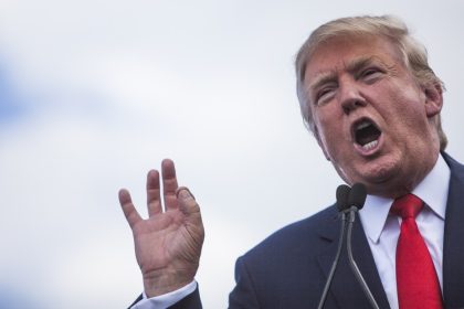 Trump es optimista frente a un acuerdo con Irán pese a ordenar ataques de represalia