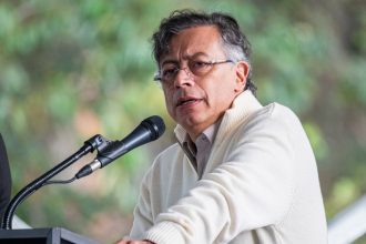 El mensaje de Petro ante el apoyo de Trump a candidato ultraconservador de Colombia