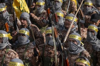 Irán advierte que EE.UU. sufrirá "una derrota estratégica y humillante"
