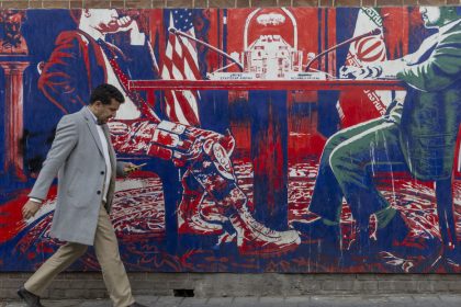 "Ciclo falso e inútil de mentiras": Irán estalla contra EE.UU. y lanza un ultimátum petrolero