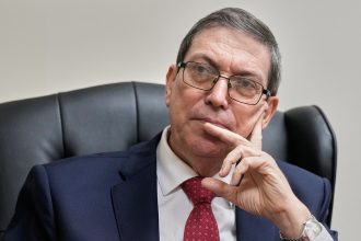 "¿No sería más humanitario levantar el ilegal cerco energético?": Cuba critica supuesta ayuda humanitaria de EE.UU.