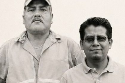 Asesinan a exalcalde y su hijo en México