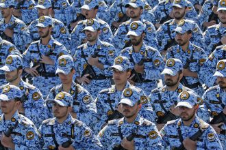 El Ejército de Irán promete una respuesta "rápida" ante cualquier violación del acuerdo con EE.UU.
