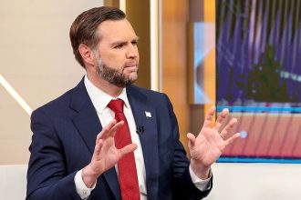 Vance defiende el comentario de Trump de que "ama la inflación"