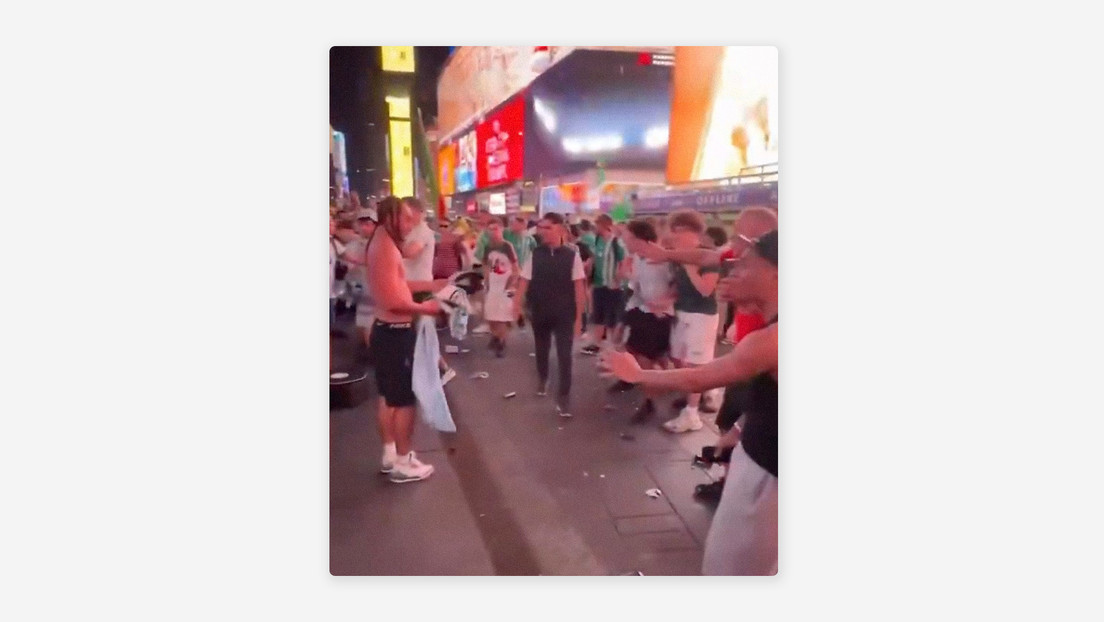 VIDEO: Hinchas de Argentina y Argelia se enfrentan a golpes en las calles previo al juego del Mundial