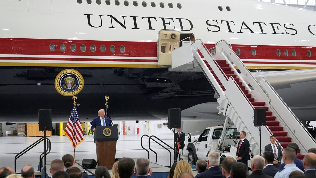 Trump: "El F-47 está en fase de construcción ahora mismo"