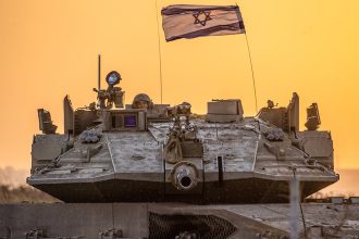 Tucker Carlson señala lo que está detrás de las acciones de Israel