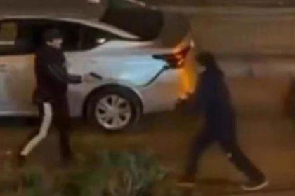 Hombre dispara a vendedor de cromos del Mundial para robarle figuritas y pasa esto (VIDEO)