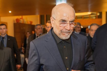 Jefe negociador de Irán ve "desesperación" en las amenazas de Trump