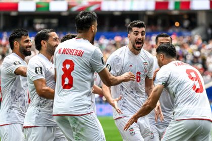 Presidente de la FIFA resalta la muestra de "resiliencia y pasión" de la selección de Irán