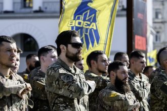 Lavrov: "Occidente no escatimó ni dinero ni esfuerzos en apoyar el nacionalismo ucraniano"