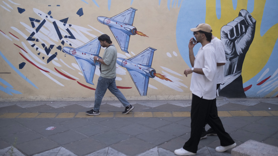 Cómo Irán aprendió a dejar de preocuparse y a convivir con la guerra