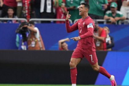 Cristiano anota gol y rompe un récord en la historia de los Mundiales