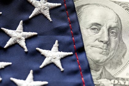 El Kremlin explica por qué el uso del dólar está disminuyendo en el comercio mundial