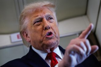 Trump amenaza con poner fin a las negociaciones con Irán
