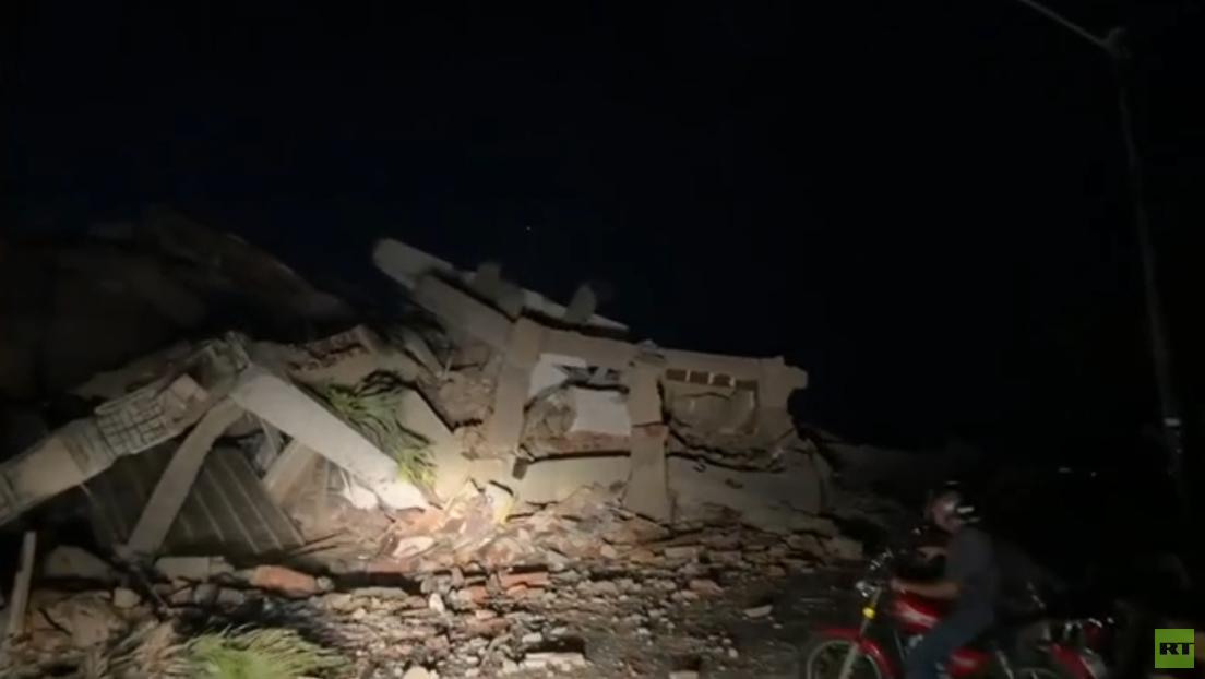 Destrucción y sirenas: así es la situación en La Guaira, zona de desastre en Venezuela