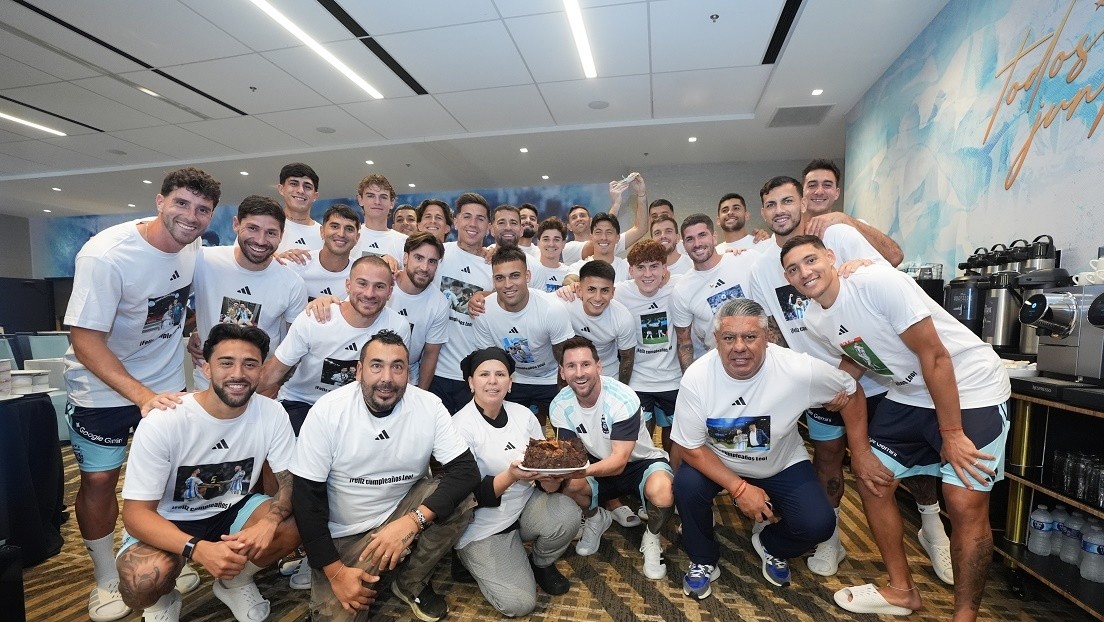 La original y emotiva sorpresa de la selección argentina a Messi por su cumpleaños