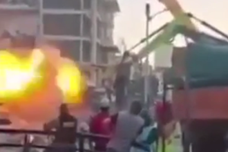 MOMENTO EXACTO de la fuerte explosión en un edificio durante labores de rescate en Venezuela