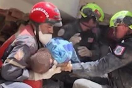 Trump publica el video del rescate de un niño en Venezuela por rescatistas de EE.UU.
