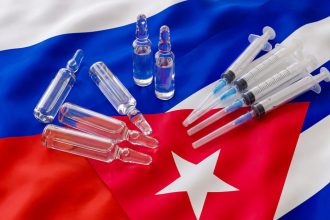 Rusia y Cuba anuncian su primera farmacéutica conjunta, que promete transformar tratamientos