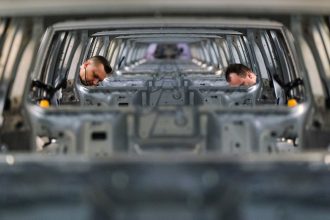 Este país europeo corre el riesgo de perder hasta 100.000 puestos de trabajo solo este año