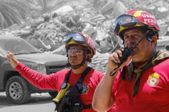 La ONU advierte que se estrecha la "ventana crítica" para hallar supervivientes en Venezuela