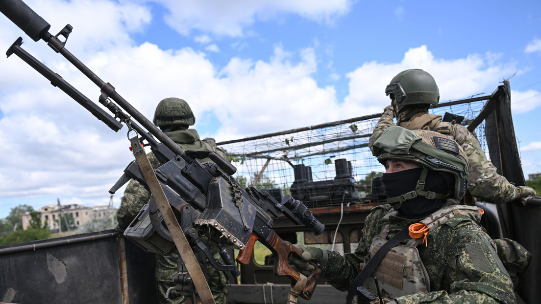 Militares rusos en el frente responden al mensaje de Putin
