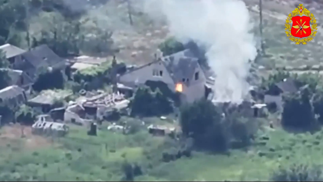 Golpe de precisión: Así los operadores rusos fulminan un punto de control de drones de Kiev (VIDEO)