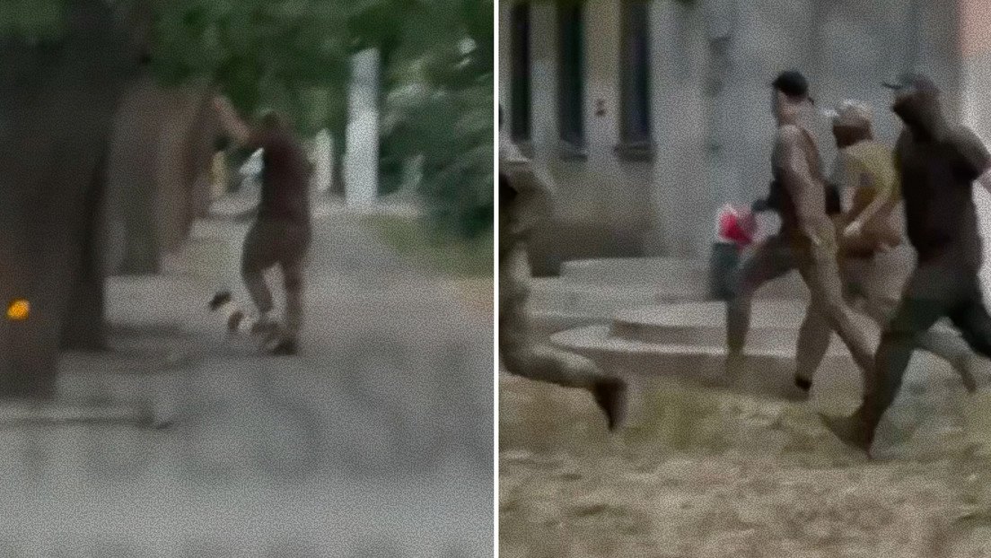 VIDEO: Reclutadores ucranianos maltratan a un perro en un perturbador acto de venganza
