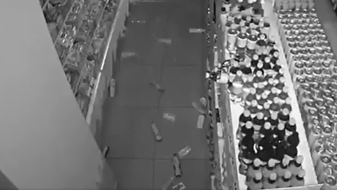 VIDEOS: Así se vivió el sismo que sacudió China