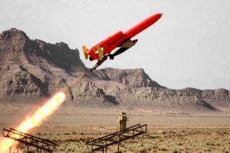 Irán afirma que destruyó dos cazas en ataque masivo con drones y misiles contra base de EE.UU. en Jordania