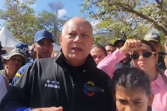 Diosdado Cabello comenta a RT la situación tras devastadores terremotos en Venezuela
