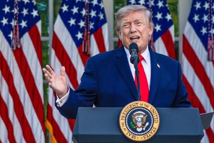 "¡Cuán estúpido fue eso!": Trump reclama a Panamá la devolución del canal