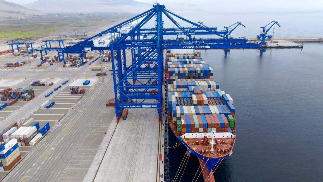 Revés para gigante logístico chino en puerto clave de Latinoamérica