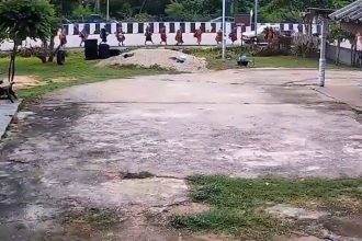 Niño de 11 años roba una camioneta y mata a 6 monjes (FUERTE VIDEO)