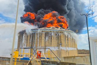 Ataques iraníes habrían causado daños mucho mayores de lo informado en la mayor refinería de Israel