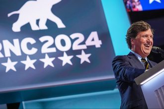 ¿Podrá Tucker Carlson romper el bipartidismo en EE.UU.?