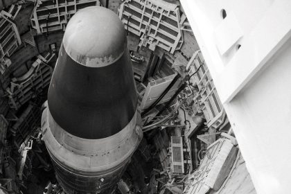 Dos países vecinos de Rusia abren la puerta a las armas nucleares: ¿qué supone?