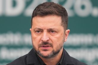 Zajárova: Zelenski no necesita a los ucranianos ni vivos ni muertos