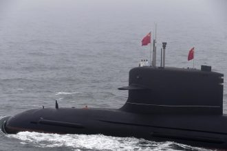 China se pronuncia tras probar un misil desde un submarino nuclear