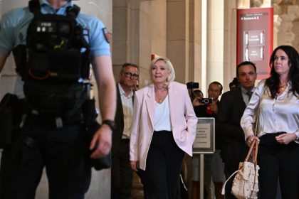 Tribunal rebaja la pena a Marine Le Pen: podría postularse a la Presidencia de Francia en 2027